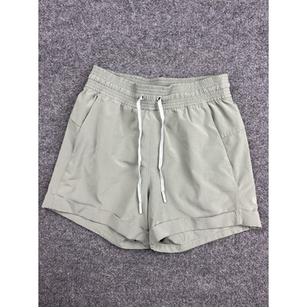 Lululemon Shorts Womens 2 Sage Green‎ Elastic Waist Drawcord Pockets Casual